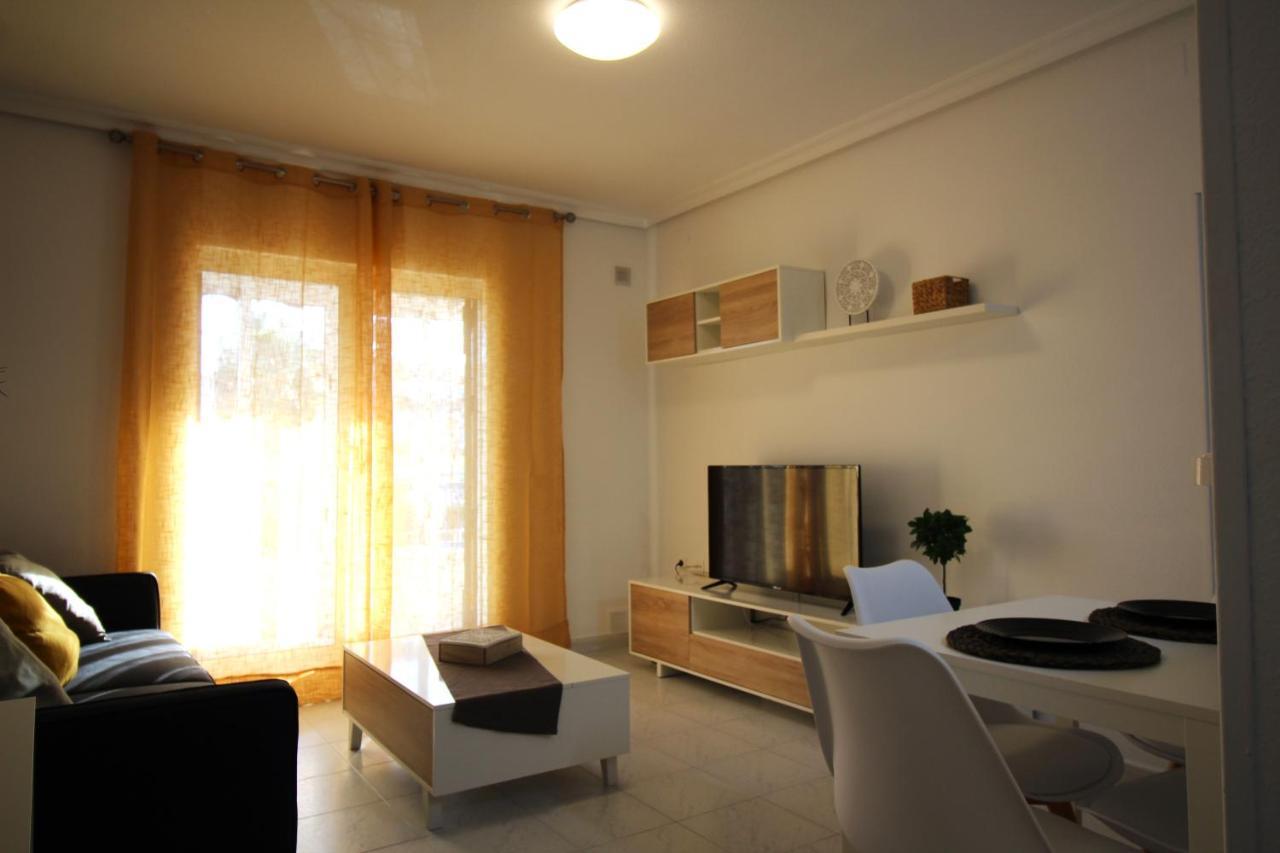 Apartamento Con Piscina En Urbanizacion Parquemar, La Mata, Torrevieja Aq-153 La Mata (Torrevieja) Bagian luar foto